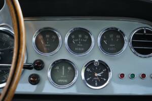 Afbeelding 67/72 van Ferrari 250 GTE (1962)
