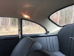 Image 11/20 of Porsche 356 B 1600 Super 90 (1961)