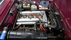 Bild 12/36 von Alfa Romeo 2000 GT Veloce (1975)