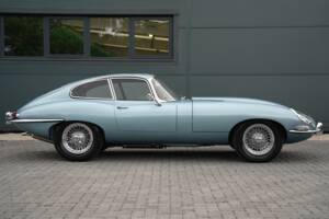 Image 3/50 de Jaguar Type E 3.8 (1962)