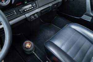 Image 24/37 of Porsche 911 2.7 S (1974)