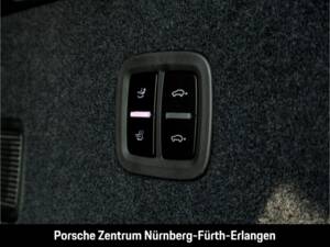 Bild 38/50 von Porsche Cayenne GTS (2026)