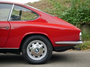 Immagine 24/38 di BMW 1600 GT (1968)