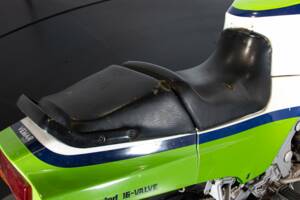 Image 26/36 of Kawasaki GPZ 600 R (1985)