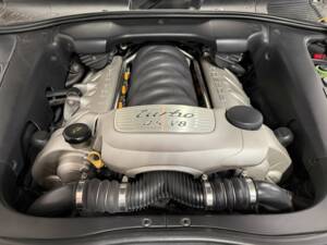 Image 5/16 de Porsche Cayenne Turbo (2003)