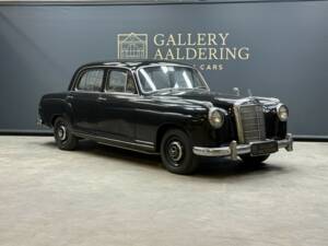 Image 28/50 of Mercedes-Benz 220 S (1955)