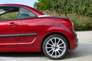Image 23/50 of Peugeot 207 CC 1.6 VTi (2008)