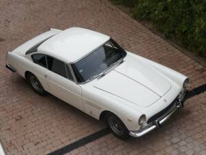 Imagen 3/8 de Ferrari 250 GTE (1962)