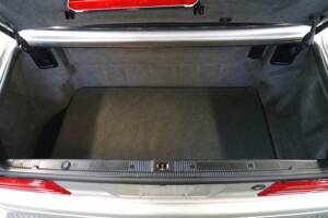 Image 4/9 de Mercedes-Benz SL 500 (1998)