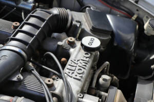 Image 32/50 of Alfa Romeo 2.0 Spider (1992)