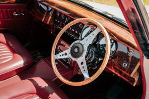 Image 6/18 de Jaguar Mk II 3.4 (1963)