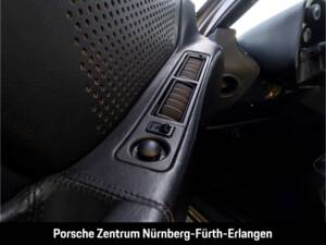 Image 19/20 of Porsche 928 S (1985)