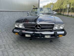 Image 7/36 of Mercedes-Benz 560 SL (1989)