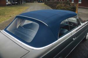 Afbeelding 21/25 van Mercedes-Benz 250 SE (1967)
