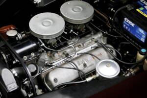 Image 25/31 of BMW 502 - 3.2 Litre Super (1960)