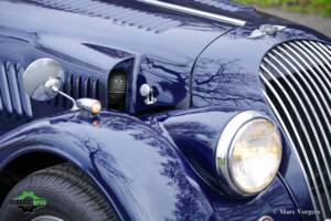 Image 25/34 of Morgan Plus 4 High Cowl (1956)