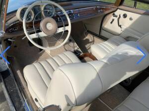 Bild 2/8 von Mercedes-Benz 220 SE b (1962)