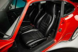 Image 12/25 of Porsche 911 Turbo 3.6 (1991)