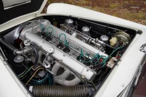 Afbeelding 37/50 van Aston Martin DB 4 (1961)