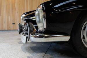 Bild 26/81 von Mercedes-Benz 300 SL Roadster (1959)