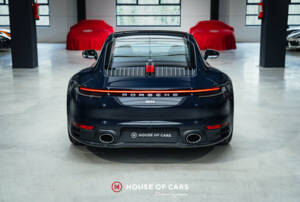 Image 8/50 of Porsche 911 Carrera 4S &quot;Belgian Legend Edition&quot; (2020)