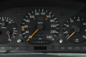 Image 45/50 of Mercedes-Benz 300 SL (1990)