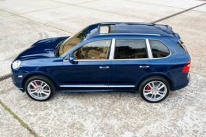 Image 4/25 of Porsche Cayenne Turbo (2008)