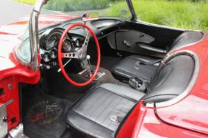 Image 11/21 of Chevrolet Corvette (1959)