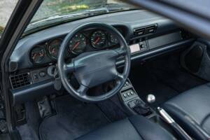 Immagine 27/50 di Porsche 911 Carrera 4S (1996)