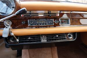 Bild 25/50 von Mercedes-Benz 300 SE (1967)