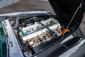 Imagen 15/49 de Aston Martin DB 6 Mk II (1970)