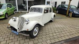 Afbeelding 1/15 van Citroën Traction Avant 7 C (1936)