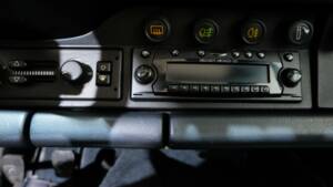 Imagen 9/26 de Porsche 911 Carrera 4 (1992)