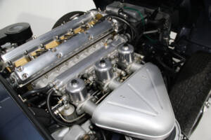 Bild 39/39 von Jaguar E-Type 4.2 (1966)