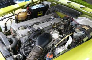 Afbeelding 22/25 van Mercedes-Benz 280 SLC (1980)