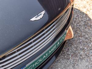 Imagen 20/57 de Aston Martin Vanquish Volante (2015)