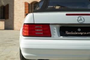 Bild 15/50 von Mercedes-Benz SL 320 (1997)
