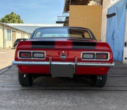 Image 14/19 of Chevrolet Camaro (1968)