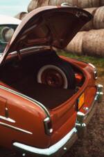 Image 15/28 of Chevrolet Deluxe Styleline (1952)