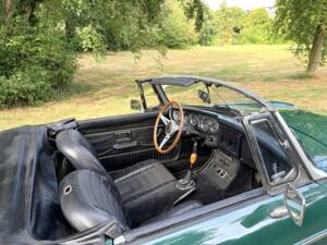 Afbeelding 21/22 van MG MGB (1976)