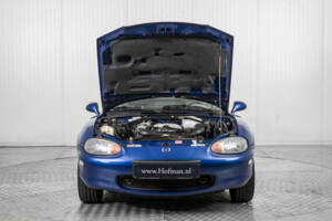 Bild 35/45 von Mazda MX-5 1.8 (1999)