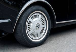 Image 12/28 of Bentley Continental (1988)