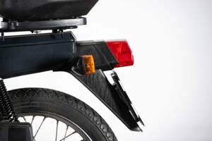 Image 13/44 of Honda SH 50 Fifty (1987)