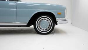Image 10/15 of Mercedes-Benz 280 SE (1968)