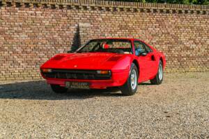 Image 10/50 de Ferrari 308 GTB (1977)