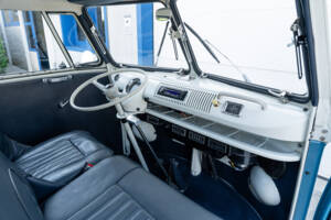 Bild 39/89 von Volkswagen T1 Samba (1966)