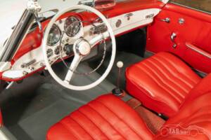 Afbeelding 10/19 van Mercedes-Benz 190 SL (1961)