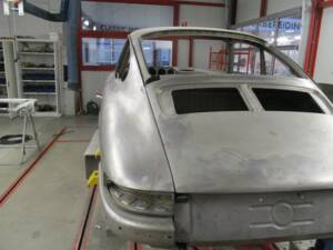 Immagine 13/50 di Porsche 911 2.0 (1965)