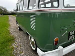Image 25/60 of Volkswagen T2c Combi (1969)
