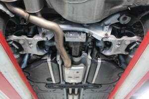 Immagine 23/50 di BMW 750i (2007)